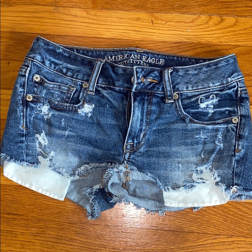 American Eagle ripped jean shorts